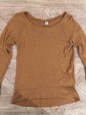 Old Navy Ribbed Scoop-Neck Sweater